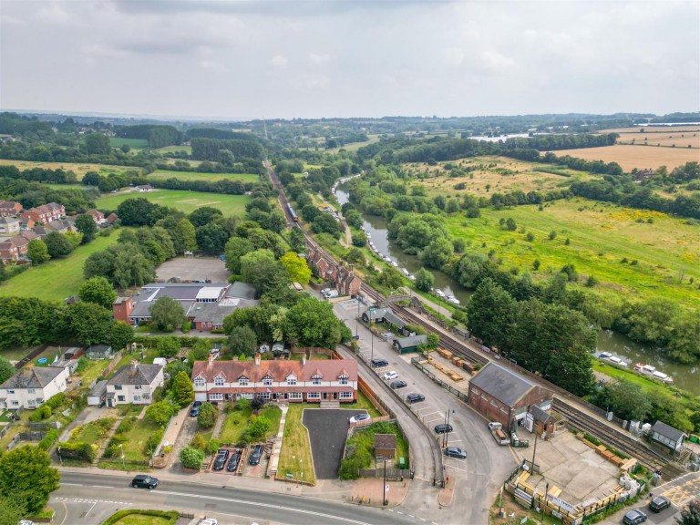 Images for 141 Bow Road, Wateringbury, Maidstone EAID:BLUEBELL BID:1