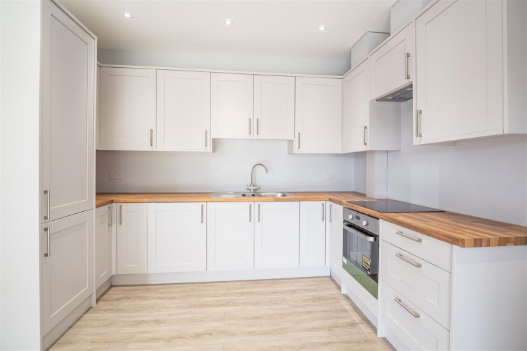 Images for Bow Road, Wateringbury, Maidstone EAID:BLUEBELL BID:1