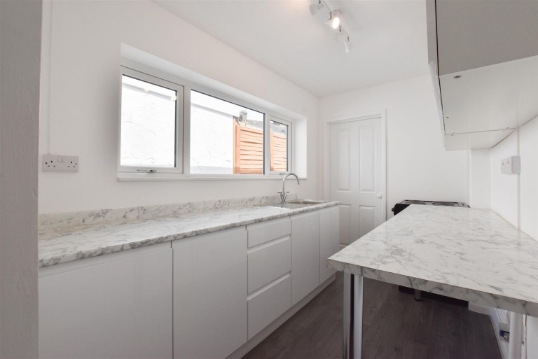 Images for Knowle Road, Wouldham EAID:BLUEBELL BID:1