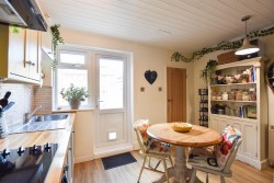 Images for Castle Street, Wouldham