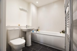 Images for Viking Road, Peters Village, Wouldham
