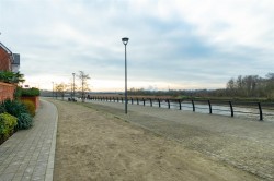 Images for Waterman Way, Wouldham