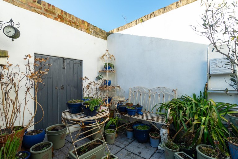 Images for High Street, Aylesford EAID:BLUEBELL BID:1