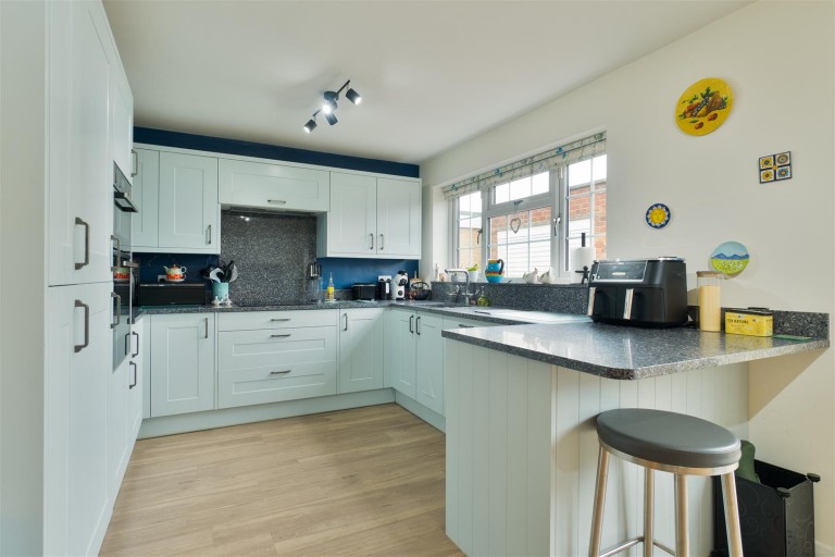 Images for The Avenue, Greenacres, Aylesford EAID:BLUEBELL BID:1