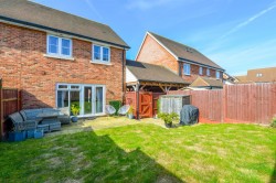 Images for Greystone Square, Peters Village, Wouldham