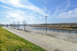 Images for Greystone Square, Peters Village, Wouldham