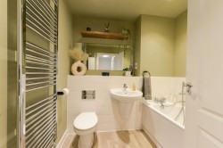 Images for Greystone Square, Peters Village, Wouldham