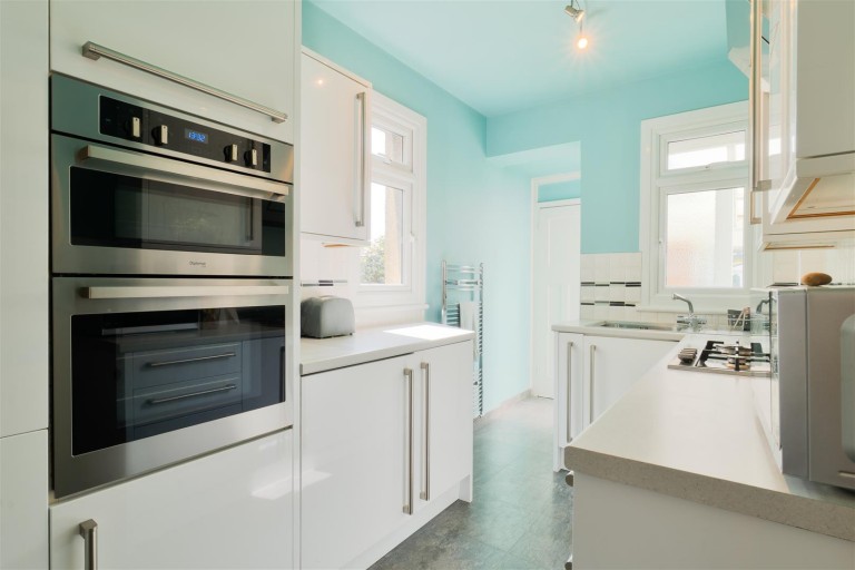 Images for Holtye Crescent, Maidstone EAID:BLUEBELL BID:1