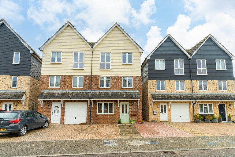Images for Bridge Place, Aylesford EAID:BLUEBELL BID:1