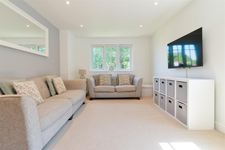 Images for Edward Betts Close, Aylesford EAID:BLUEBELL BID:1