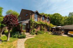 Images for Three Cliffs, Cliff Hill, Boughton Monchelsea, Maidstone