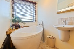 Images for Three Cliffs, Cliff Hill, Boughton Monchelsea, Maidstone