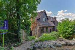 Images for Three Cliffs, Cliff Hill, Boughton Monchelsea, Maidstone