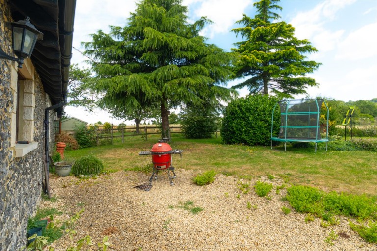 Images for East Barn, Great Cossington Farm, Aylesford EAID:BLUEBELL BID:1