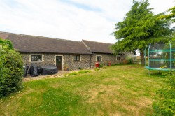 Images for East Barn, Great Cossington Farm, Aylesford