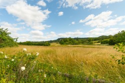 Images for East Barn, Great Cossington Farm, Aylesford