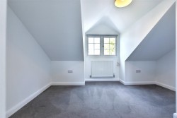 Images for Essex Road, Halling,