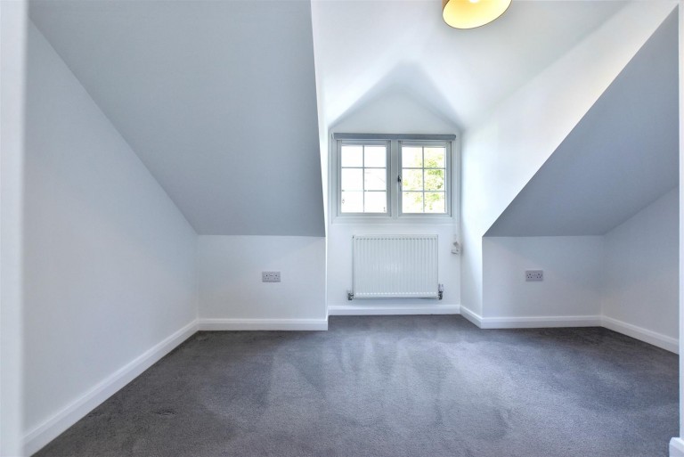 Images for Essex Road, Halling, EAID:BLUEBELL BID:1