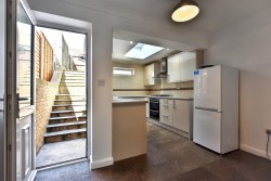 Images for Essex Road, Halling,
