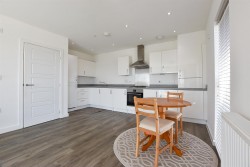 Images for 3 Narwhal Crescent, Wouldham