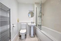 Images for 3 Narwhal Crescent, Wouldham