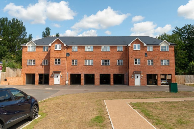 Images for Priory Court, Carmelite Road, Aylesford EAID:BLUEBELL BID:1