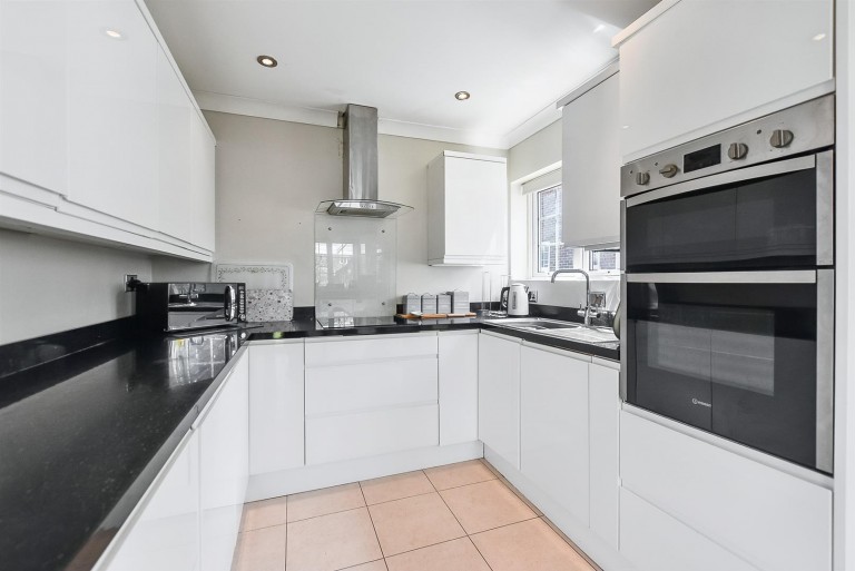 Images for The Avenue, Aylesford EAID:BLUEBELL BID:1