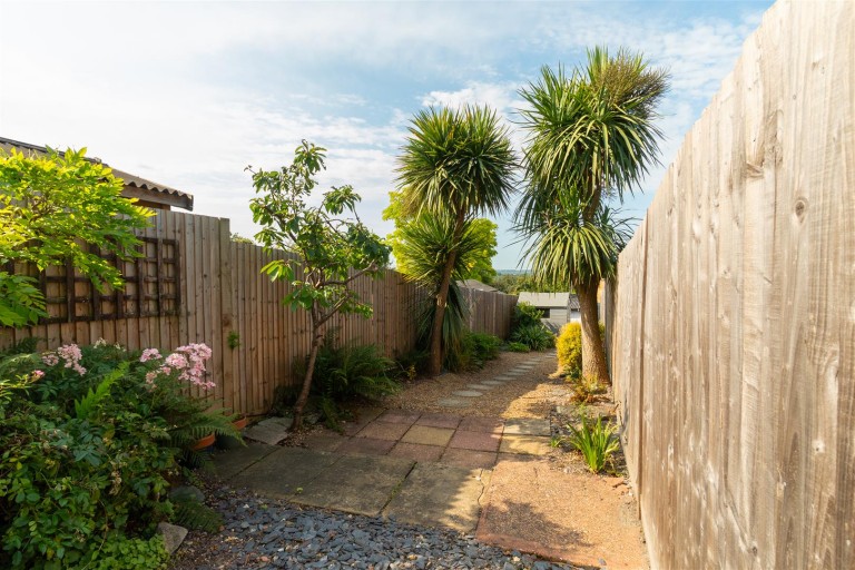 Images for Rochester Road, Burham EAID:BLUEBELL BID:1