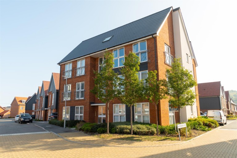 Images for 29, Viking Road, Wouldham EAID:BLUEBELL BID:1