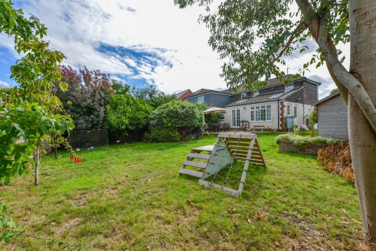 Images for Heath Road, Coxheath, Maidstone EAID:BLUEBELL BID:1