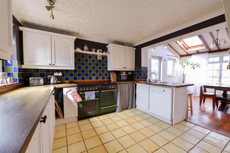 Images for Heath Road, Coxheath, Maidstone EAID:BLUEBELL BID:1