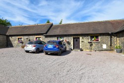 Images for East Barn, Great Cossington Farm, Aylesford