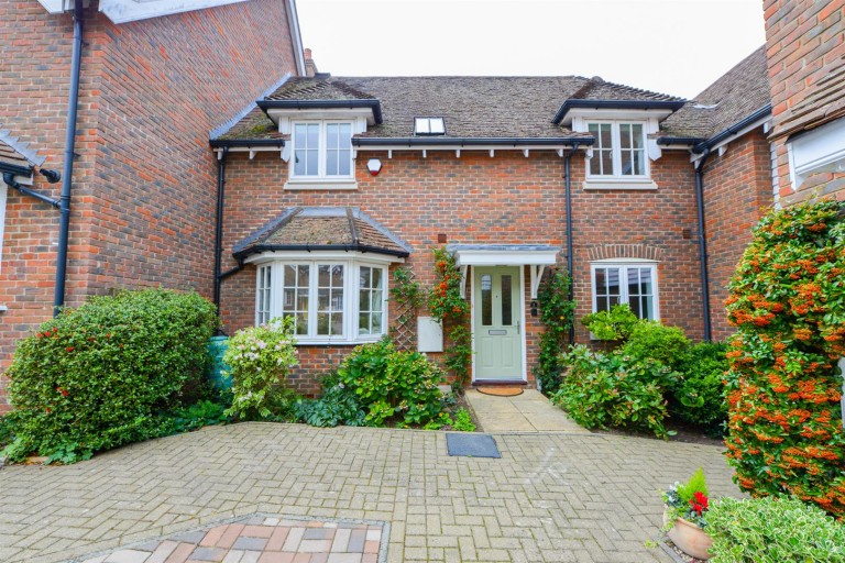 Images for Parsonage Bank, Eynsford, Dartford EAID:BLUEBELL BID:1