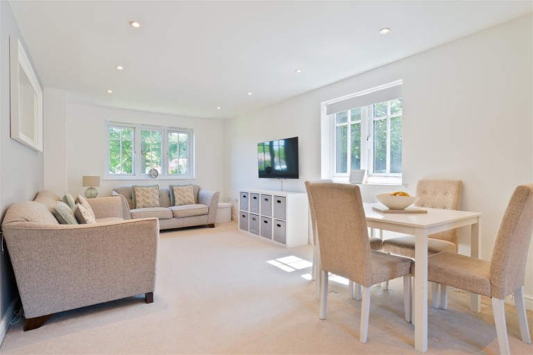 Images for Edward Betts Close, Aylesford EAID:BLUEBELL BID:1