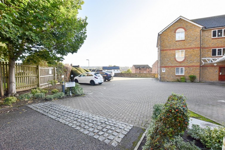 Images for Kentish Court, London Road, Maidstone EAID:BLUEBELL BID:1