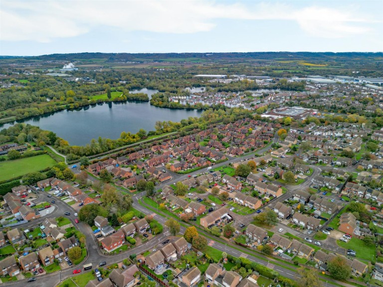 Images for Cronin Close, Larkfield EAID:BLUEBELL BID:1
