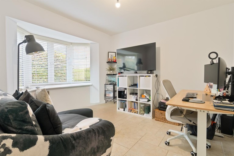 Images for The Fields, Hoo EAID:BLUEBELL BID:1