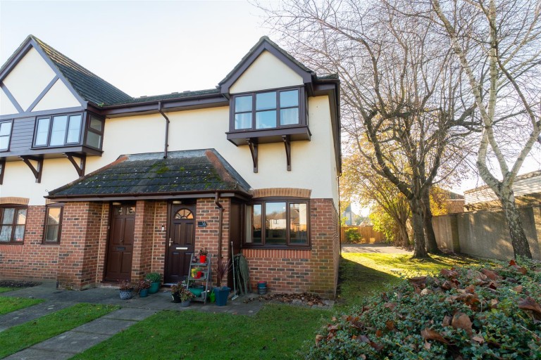 Images for Willowside, Snodland EAID:BLUEBELL BID:1