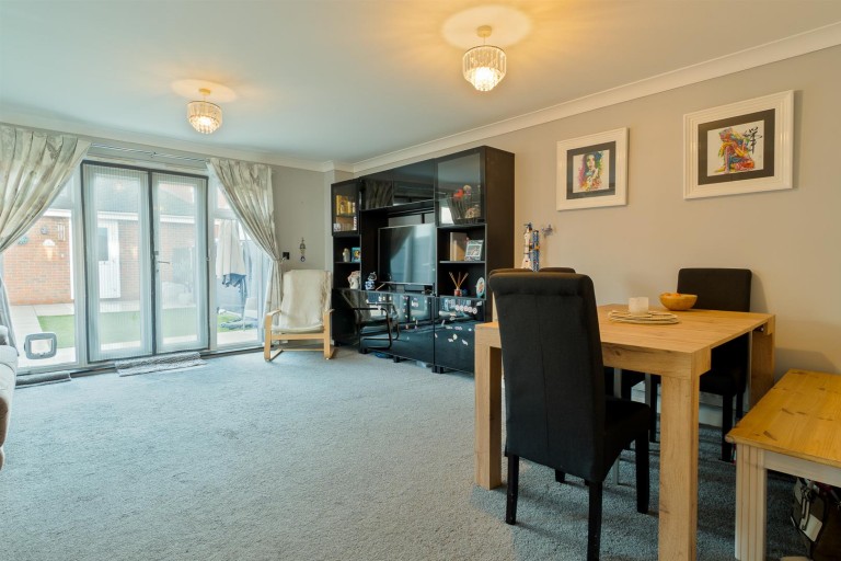 Images for Ingram Close, Larkfield, Aylesford EAID:BLUEBELL BID:1