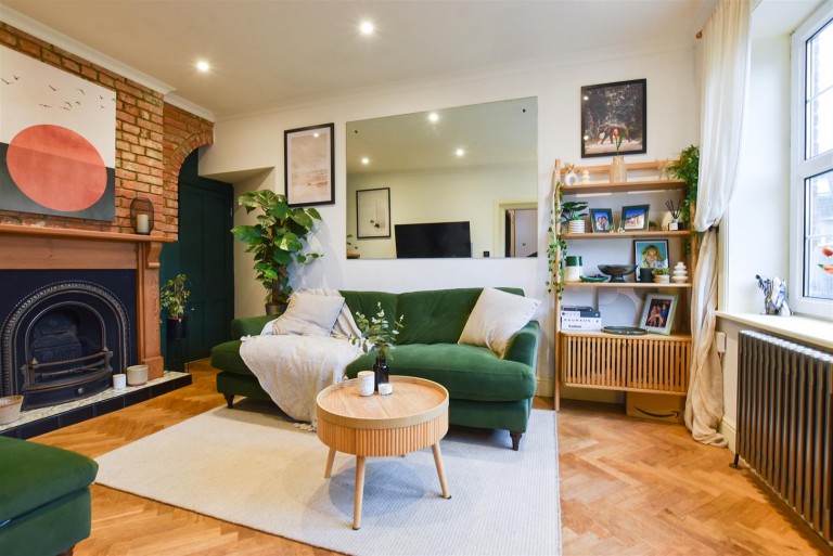 Images for Maidstone Road, Wateringbury EAID:BLUEBELL BID:1