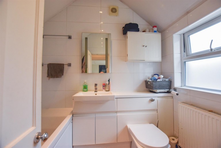 Images for Bush Row, Aylesford EAID:BLUEBELL BID:1