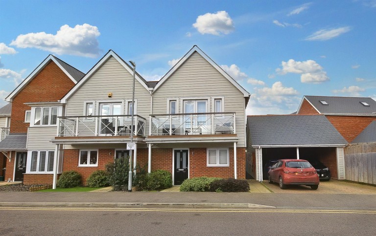 Images for Amisse Drive, Holborough Lakes EAID:BLUEBELL BID:1