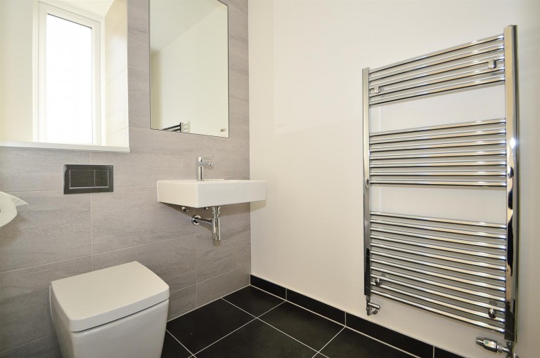 Images for Amisse Drive, Holborough Lakes EAID:BLUEBELL BID:1