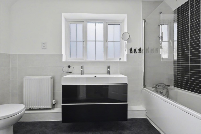 Images for Rochester Road, Burham EAID:BLUEBELL BID:1