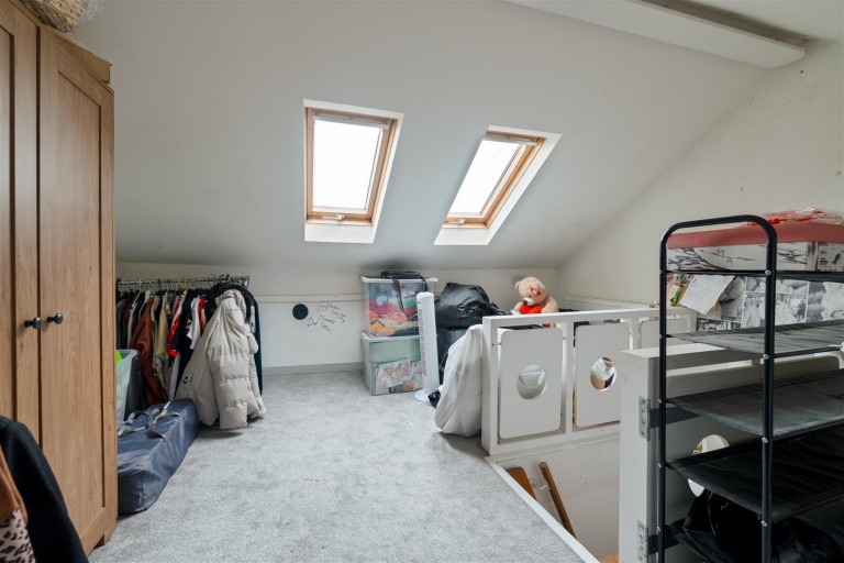 Images for High Street, Wouldham EAID:BLUEBELL BID:1