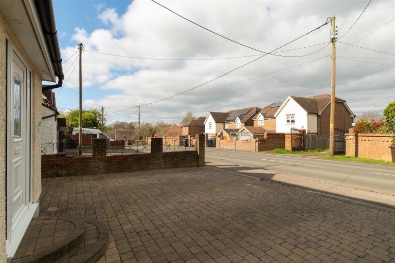 Images for Four Wents, Langley, Maidstone EAID:BLUEBELL BID:1