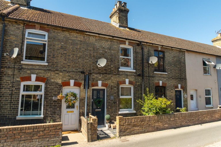 Images for High Street, Wouldham EAID:BLUEBELL BID:1