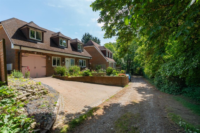 Images for Moncktons Lane, Maidstone EAID:BLUEBELL BID:1