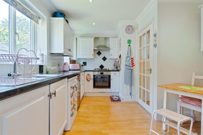 Images for Moncktons Lane, Maidstone EAID:BLUEBELL BID:1