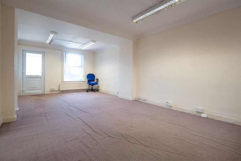 Images for 4-6 New Road, Ditton EAID:BLUEBELL BID:1